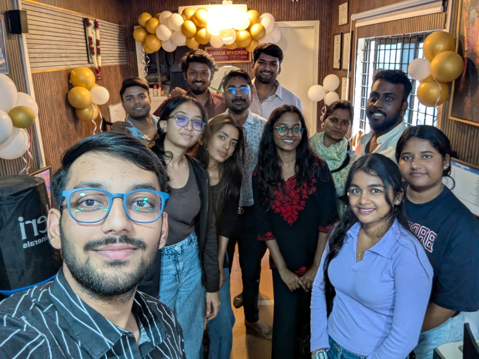 legalwalakart-team-1